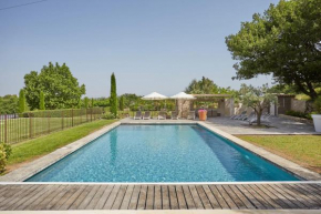 Villa rental in the Luberon - La Badassière
